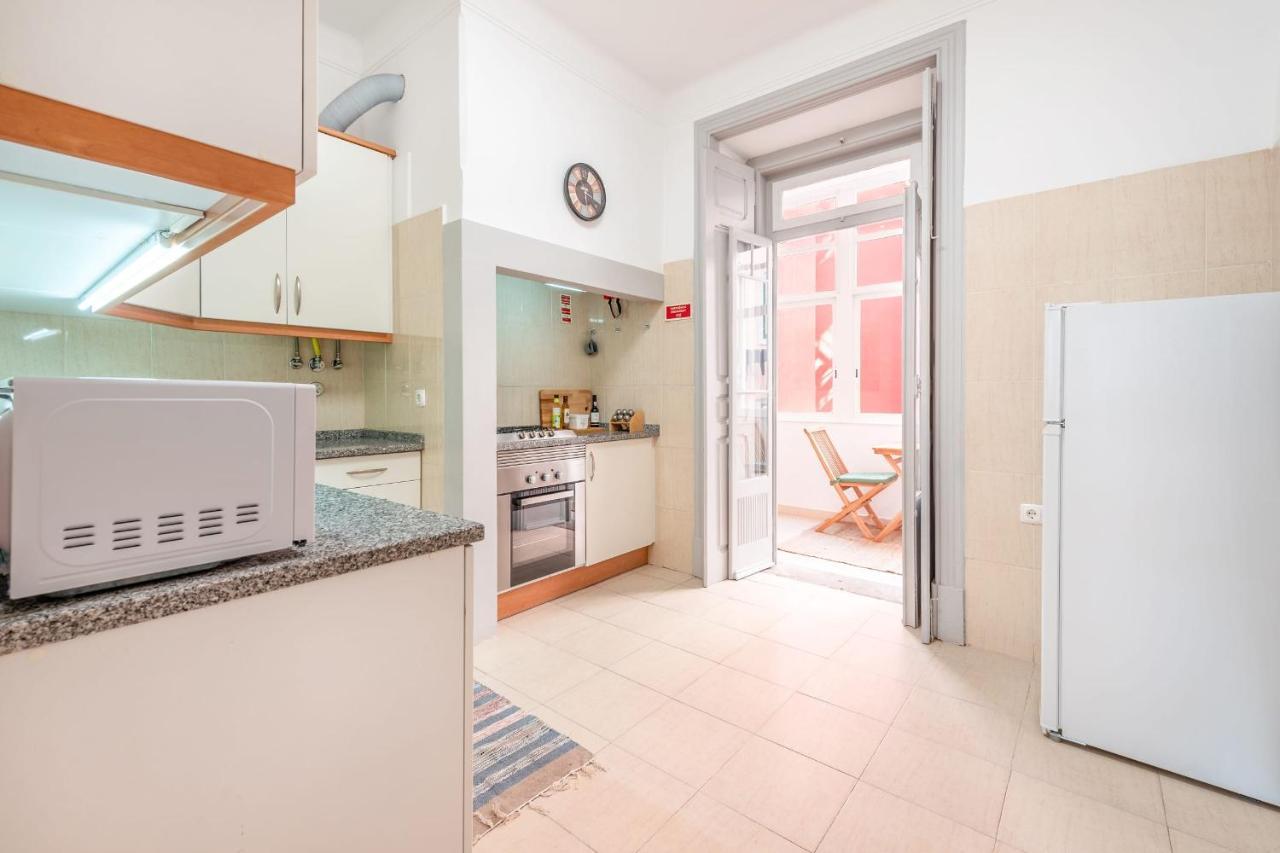 Vita Portucale ! Deluxe 3 Bedroom Apartment In Arroios Lisboa Eksteriør billede